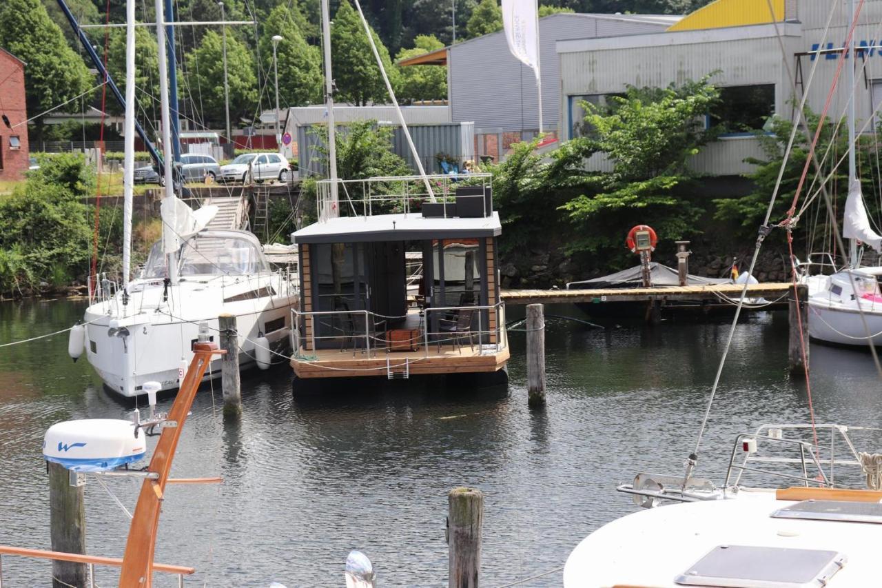 Hausboot Lina In Flensburg Hotel Bagian luar foto